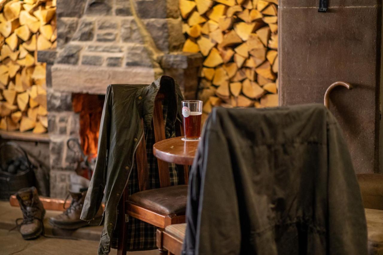 ホテル The Lister Arms マルハム エクステリア 写真