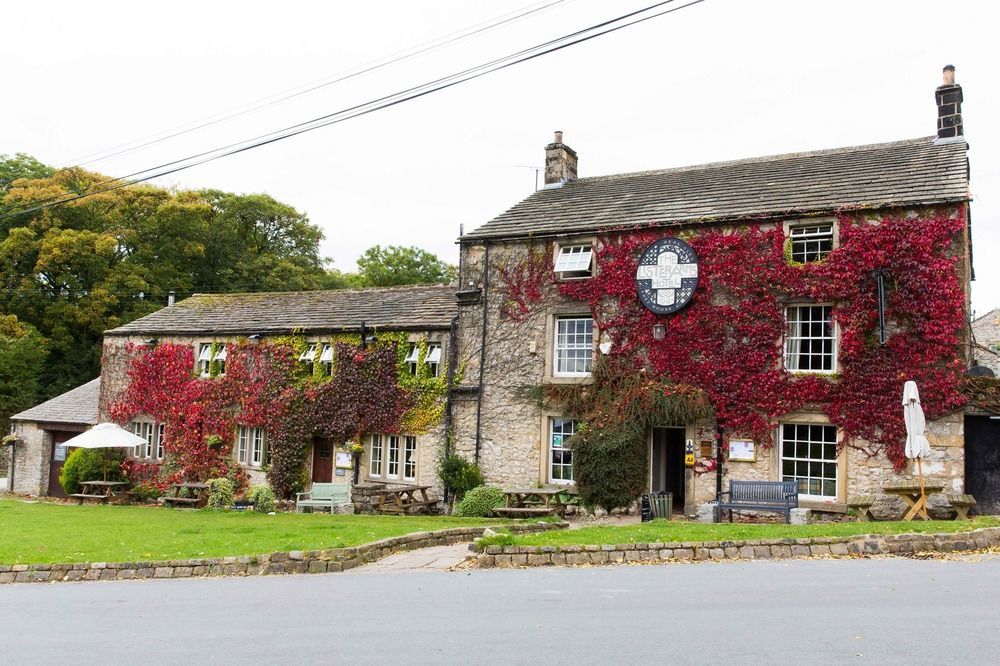 ホテル The Lister Arms マルハム エクステリア 写真